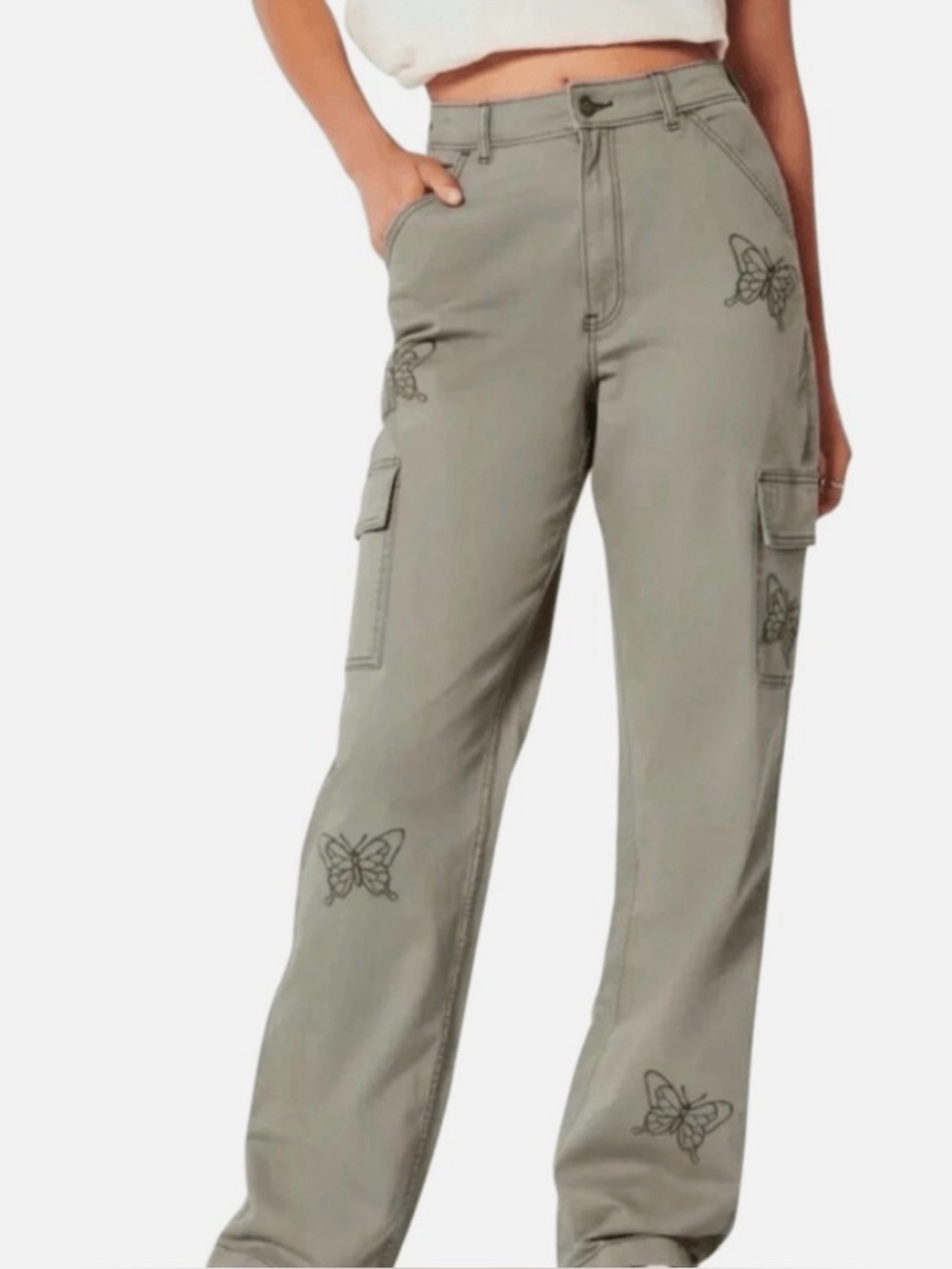 Hollister Ultra High Rise Embroidered Butterfly Cargo Dad Pants Edgy Y2K Size 24